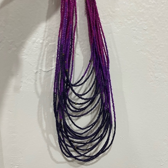 Accessories - Beautifullllll purple necklace used but it’s like New